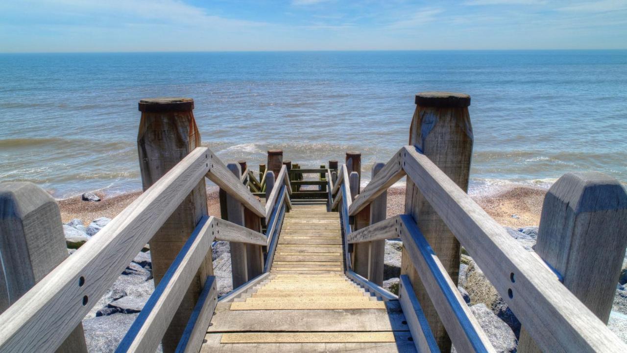Coastguards Beach House Camber Exterior photo